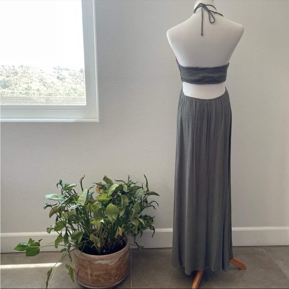 Lulu’s Embroidered Olive Green Maxi Dress M - Picture 5 of 9